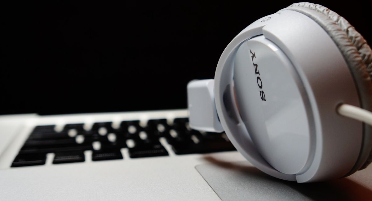 Learn How To Connect Sony Headphones to a Mac